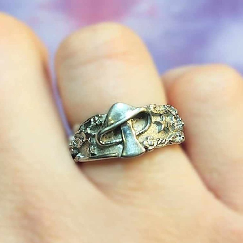 Stainless Steel Mushroom & Star Ring: Size 6